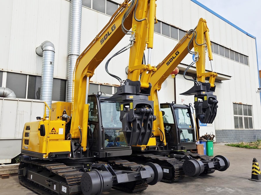 型路轨两用换枕机2