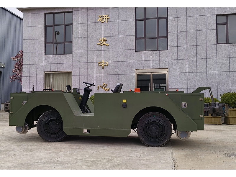 HTR105E battery-powered tractor