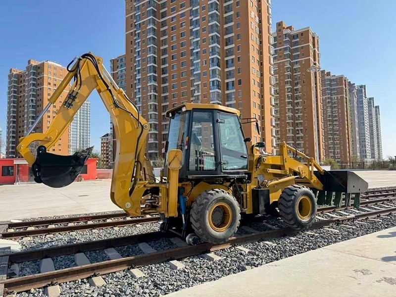 Multi-functional sand loading machine for both road and rail use