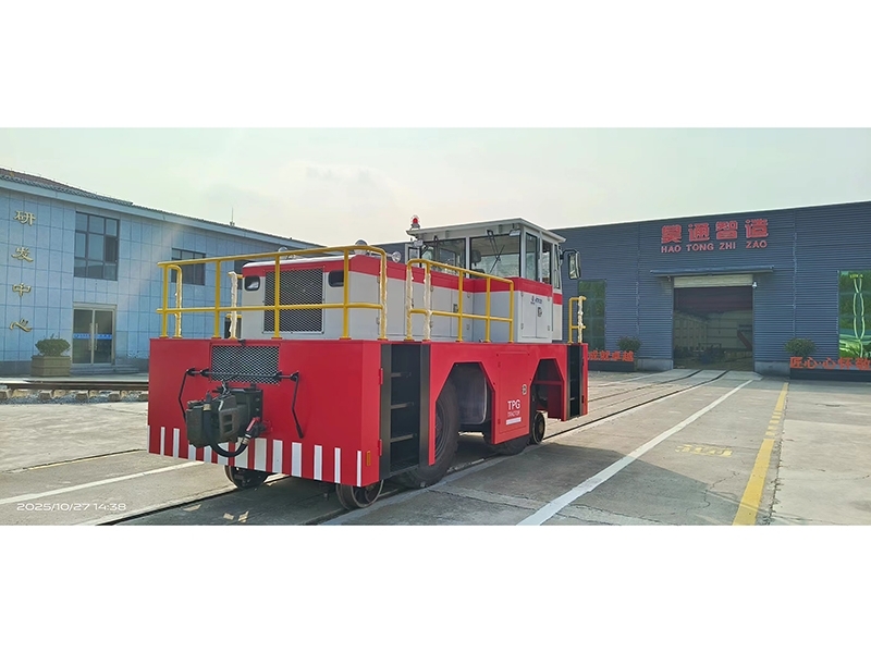 HTR120 internal combustion tractor