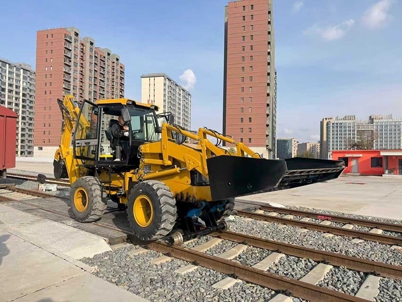 Multi-functional sand loading machine for both road and rail use