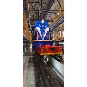 New energy road-rail dual-purpose vehicle HTR103E