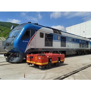 New energy road-rail dual-purpose vehicle HTR103E