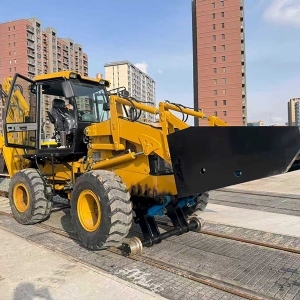 Multi-functional sand loading machine for both road and rail use